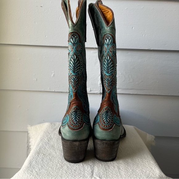Old Gringo Bell Boots Turquoise Stitching and Stud Detail Cowboy Cowgirl Boots - Picture 3 of 12